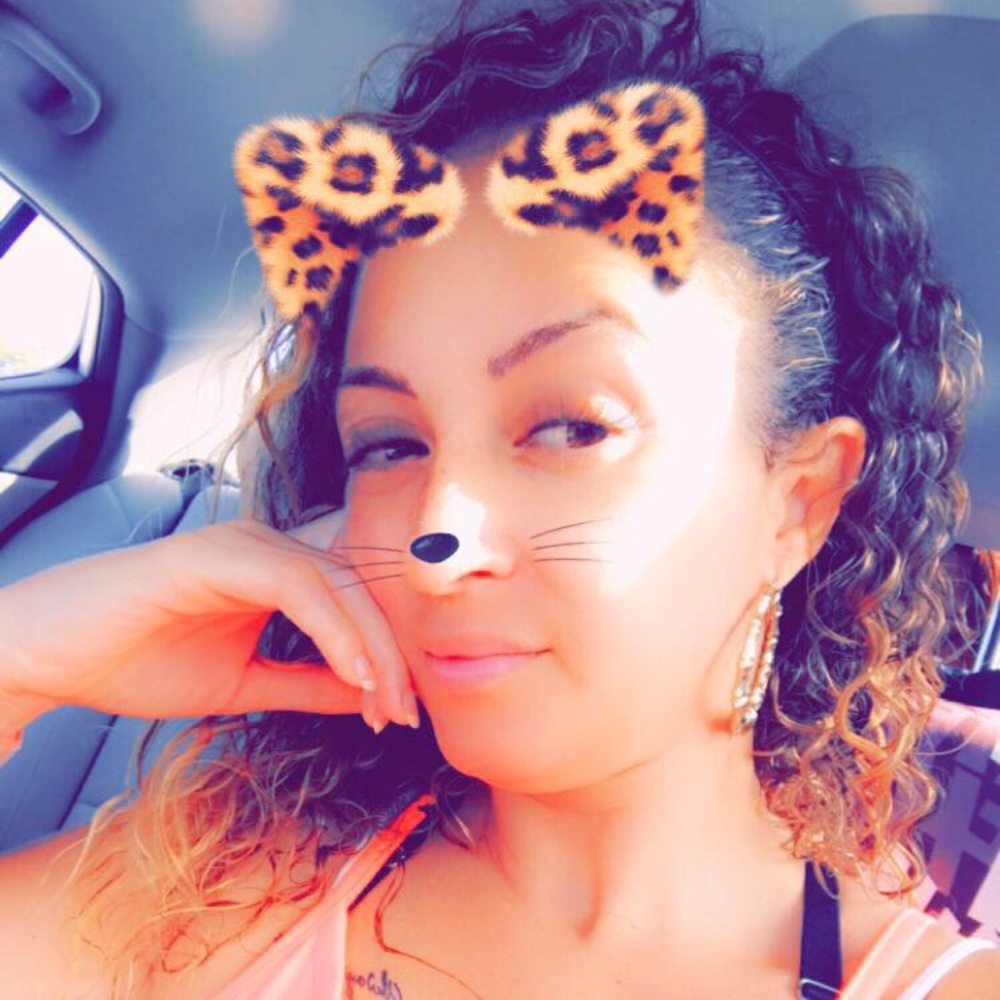 Meet your Posher, Marilyn